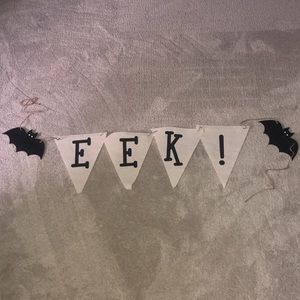 EEK‎ Halloween Burlap Flag Garland Banner 7 Ft Bats